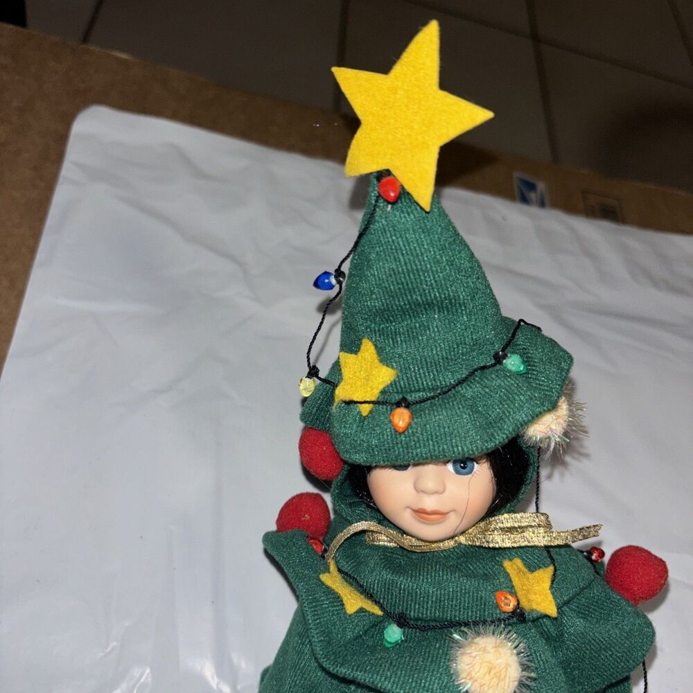 Vintage Cracker Barrel Porcelain Christmas Doll Elf Shelf Sitter - Picture 3 of 5